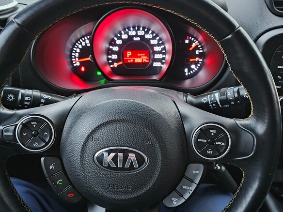 2015 Kia Soul II, чёрный, 1750000 рублей - вид 6