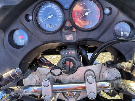 2009 Honda CBF 1000, серебристый, 460000 рублей, вид 4
