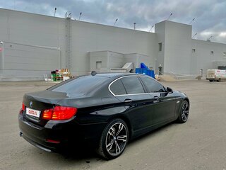 2012 BMW 5 серии 520i VI (F10/F11/F07), чёрный, 2100000 рублей, вид 5