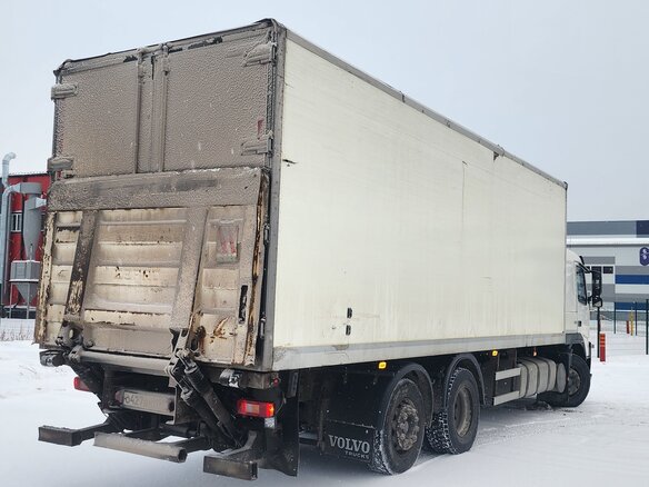 2012 Volvo FM, белый, 5500000 рублей - вид 3