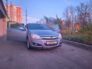 2010 Opel Astra H Рестайлинг, серый, 750000 рублей, вид 1