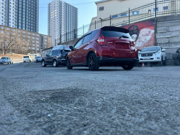 2019 Nissan Note e-Power II Рестайлинг, красный, 1380000 рублей - вид 9
