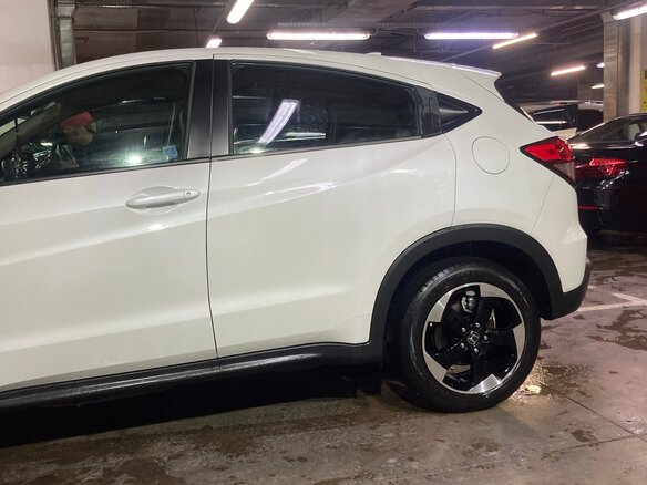 2021 Honda HR-V II Рестайлинг, белый, 2300000 рублей - вид 4