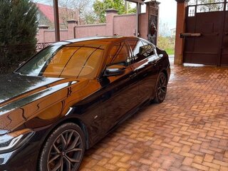 2021 BMW 5 серии 520d xDrive VII (G30/G31/G38) Рестайлинг, чёрный, 6200000 рублей, вид 3