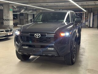 2024 Toyota Tacoma IV, серый, 9900000 рублей, вид 4