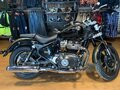 2025 Royal Enfield Super Meteor, зелёный, 710520 рублей