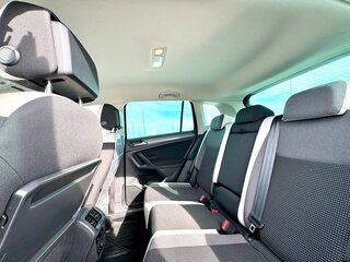 2019 Volkswagen Tiguan II, чёрный, 2500000 рублей, вид 4