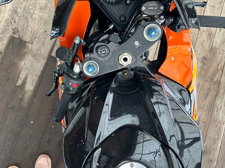 2008 Suzuki GSX-R 1000, чёрный, 800000 рублей, вид 3