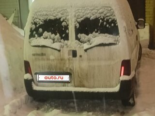 2008 Citroen Berlingo I Рестайлинг, белый, 400000 рублей, вид 3