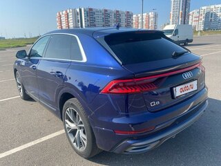 2022 Audi Q8 55 TFSI I (4M), синий, 7767404 рублей, вид 5