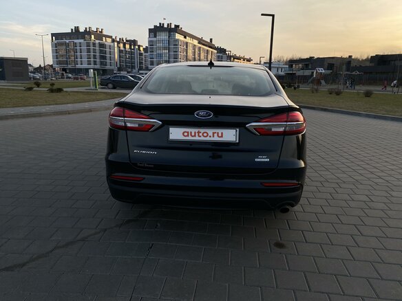 2020 Ford Fusion (North America) II Рестайлинг, чёрный, 1650000 рублей - вид 10