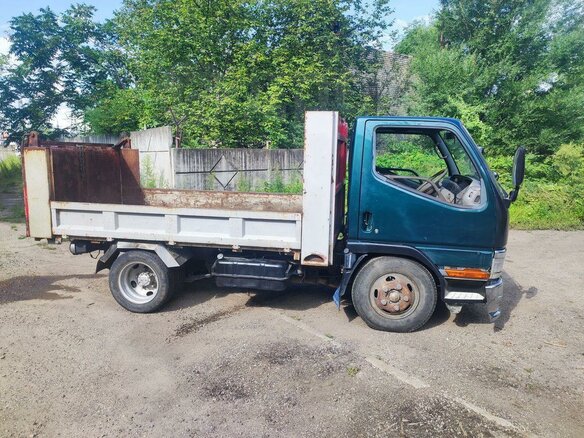2000 Fuso (Mitsubishi) Canter, зелёный, 1350000 рублей - вид 9