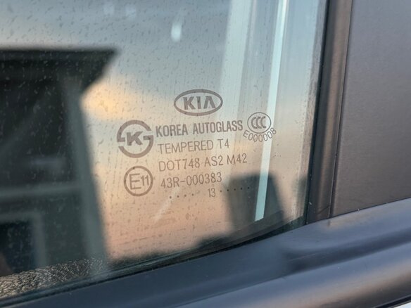 2013 Kia Sorento II Рестайлинг, белый, 1550000 рублей - вид 25