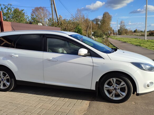 2012 Ford Focus III, белый, 1200000 рублей - вид 3