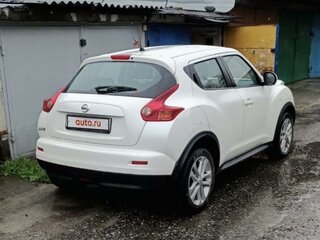 2013 Nissan Juke I, белый, 1350000 рублей, вид 3