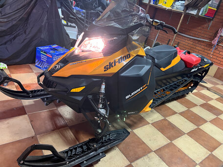 2013 BRP Ski-Doo Summit 600, золотистый, 980000 рублей, вид 5