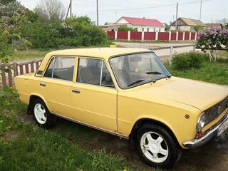 1984 Lada (ВАЗ) 21013, жёлтый, 150000 рублей, вид 1