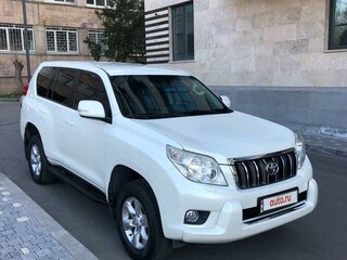 2011 Toyota Land Cruiser Prado 150 Series, белый, 4300000 рублей, вид 2