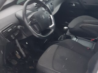 2017 Citroen C4 Picasso II Рестайлинг, белый, 1100000 рублей, вид 5