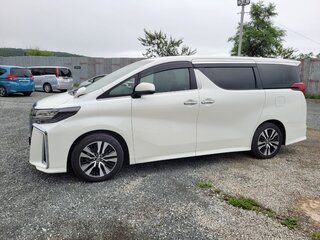 2018 Toyota Alphard III Рестайлинг, белый, 4500000 рублей, вид 2