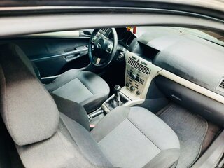 2007 Opel Astra GTC H Рестайлинг, серый, 650000 рублей, вид 4