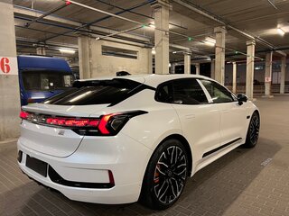 2023 Zeekr 001 100 kWh I, белый, 5350000 рублей, вид 5