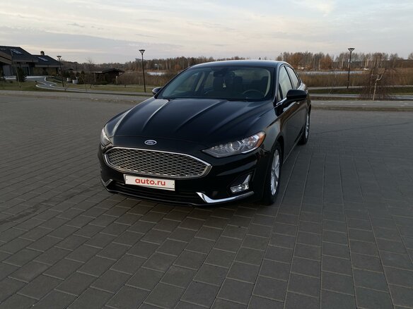 2020 Ford Fusion (North America) II Рестайлинг, чёрный, 1650000 рублей - вид 6
