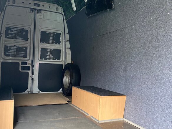 2012 Iveco Daily, белый, 2400000 рублей - вид 10