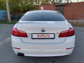 2013 BMW 5 серии 520i VI (F10/F11/F07), белый, 1850000 рублей, вид 4