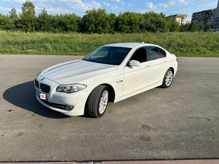 2013 BMW 5 серии 520i VI (F10/F11/F07), белый, 1600000 рублей, вид 1