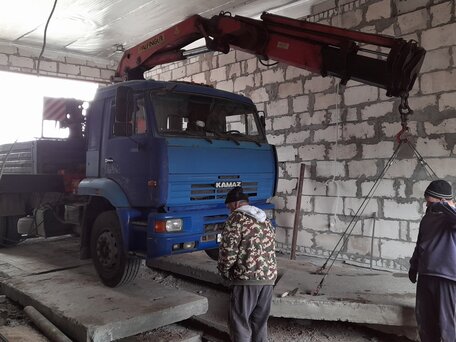 2008 КамАЗ 65117, голубой, 3700000 рублей, вид 3