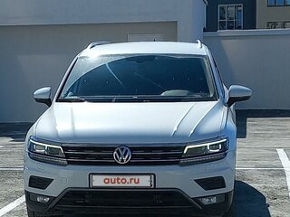 2018 Volkswagen Tiguan II, белый, 3100000 рублей, вид 2