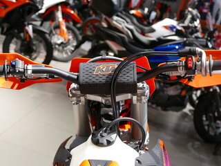 2024 KTM 150 EXC, оранжевый, 1199900 рублей, вид 5