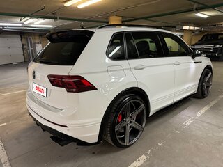 2021 Volkswagen Tiguan II Рестайлинг, белый, 5200000 рублей, вид 4