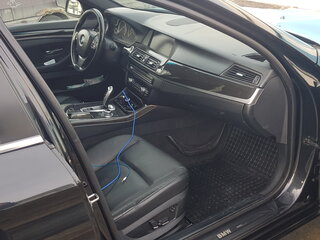 2010 BMW 5 серии 528i VI (F10/F11/F07), чёрный, 1500000 рублей, вид 2