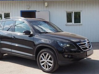 2009 Volkswagen Tiguan I, чёрный, 1120000 рублей, вид 1