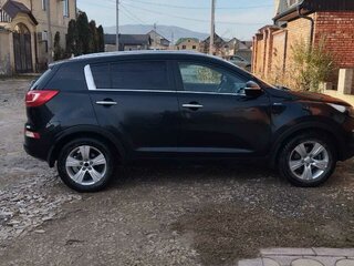 2010 Kia Sportage III, чёрный, 970000 рублей, вид 2