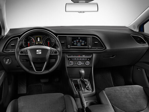 2014 SEAT Leon III, зелёный, 1000000 рублей - вид 2