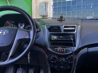 2014 Hyundai Solaris I Рестайлинг, белый, 500000 рублей, вид 5