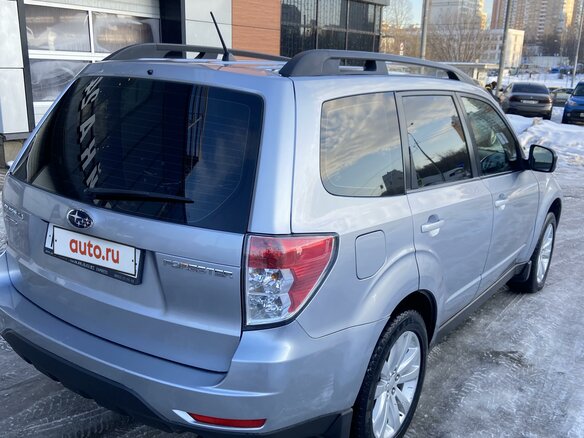 2011 Subaru Forester III Рестайлинг, серебристый, 1540000 рублей - вид 15