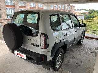 2024 Lada (ВАЗ) Niva Travel I, белый, 1300000 рублей, вид 3