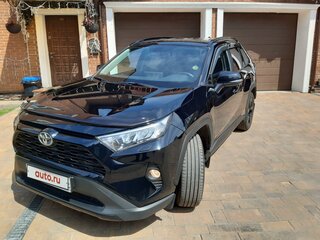 2022 Toyota RAV4 V (XA50), чёрный, 3900000 рублей, вид 2