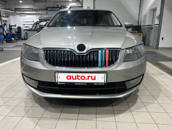 2013 Skoda Octavia III (A7), бежевый, 1250000 рублей - вид 1