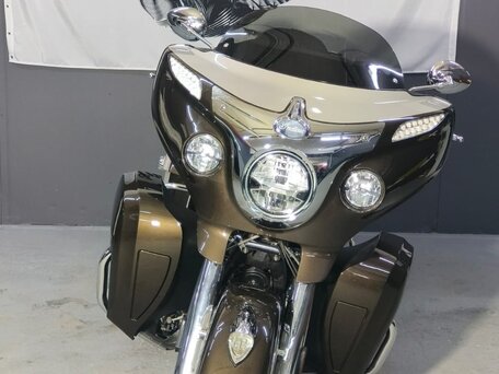 2023 Indian Roadmaster, коричневый, 2900000 рублей, вид 3