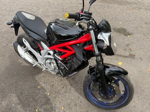 2011 Suzuki SFV 650 Gladius, чёрный, 330000 рублей - вид 6