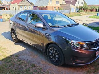 2014 Kia Rio III, серый, 930000 рублей, вид 1
