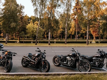 2021 Harley-Davidson Sportster S, чёрный, 1700000 рублей, вид 3