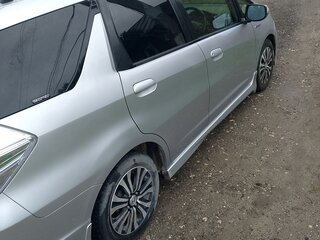 2014 Honda Fit Shuttle I Рестайлинг, серебристый, 1100000 рублей, вид 4