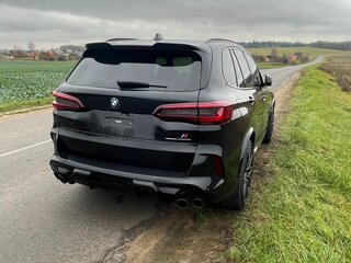 2020 BMW X5 M Competition III (F95), чёрный, 7687557 рублей, вид 3