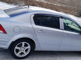 2011 Opel Astra H Рестайлинг, серебристый, 700000 рублей, вид 4